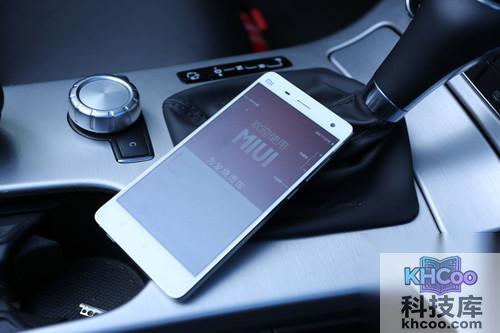 【小米4屏幕碎了多少钱】联通，电信版本930元