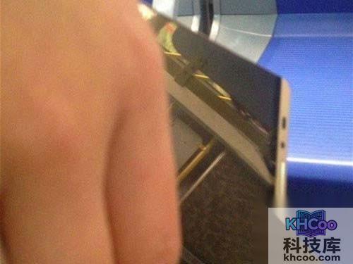 无边框mate8曝光