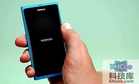 手机卡在开机画面怎么办