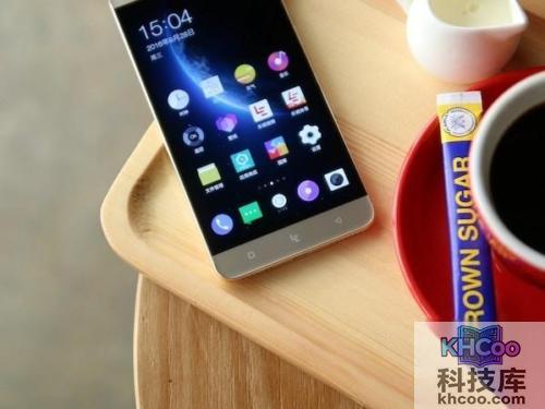 适合玩游戏的手机