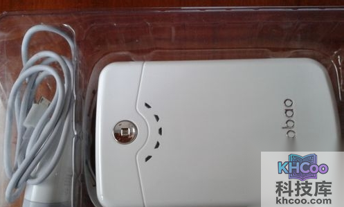 手机充电宝怎么用