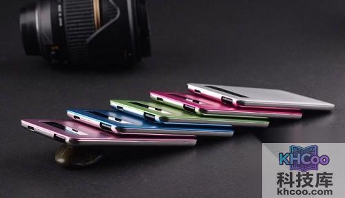 移动电源怎么用