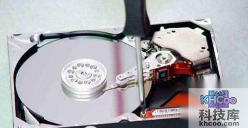 【硬盘开盘数据恢复】步骤4