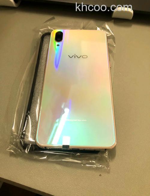 vivo X23幻彩版开售 vivo X23幻彩版值不值得买？