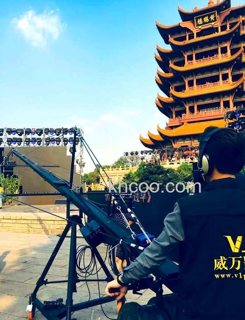 摇臂摄像机怎么用 摇臂摄像机教程【教程】