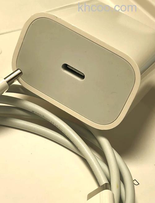 iPadair4是采用type-C接口吗 iPadair4充电接口是什么样