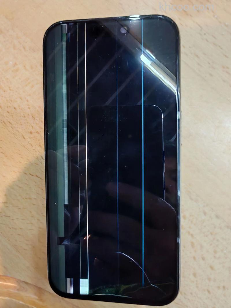 iPhone15ProMax屏幕有刮痕可以换吗【详细介绍】