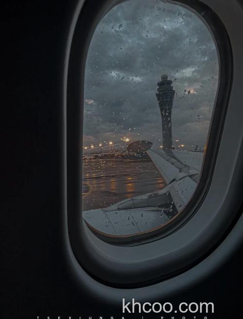 如何透过飞机窗户拍摄好照片