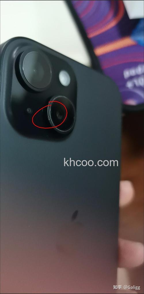 iPhone15系列首发品控就翻车 iPhone15系列被发现镜头有灰【详解】
