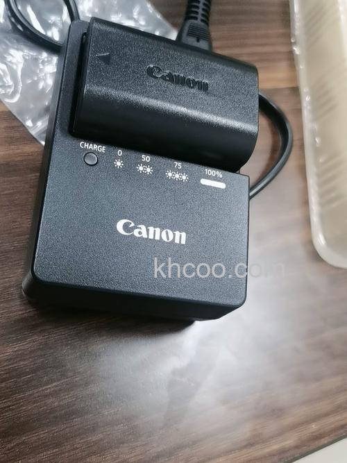 佳能相机充电器多少钱 佳能相机充电器通用吗