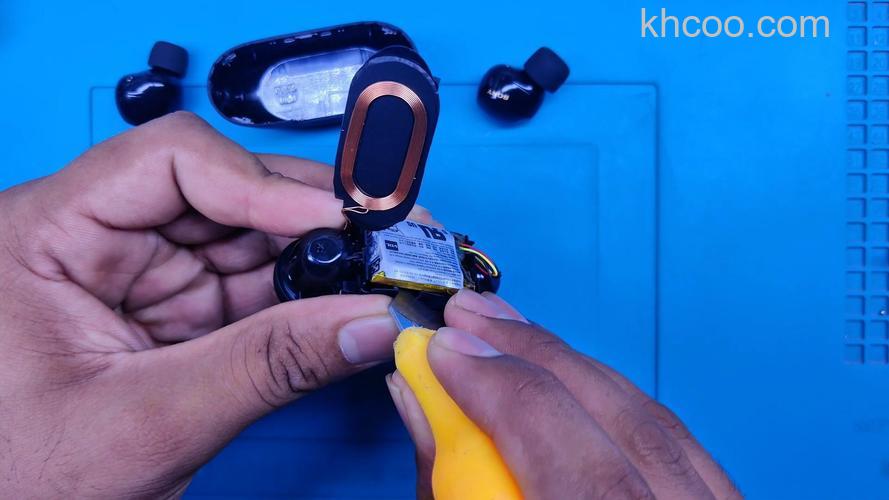 索尼WF-1000X耳机怎么充电 索尼WF-1000X耳机充电方法【详解】