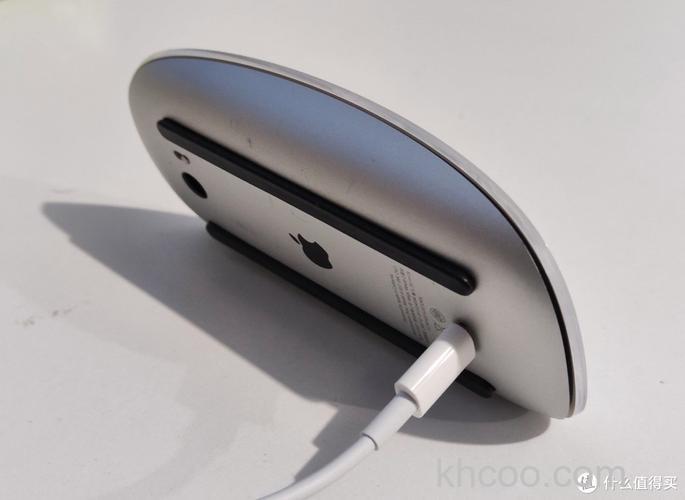 奇葩设计！苹果为什么设计了单键鼠标