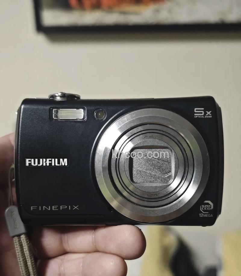 富士f100的最新评测【详细介绍】