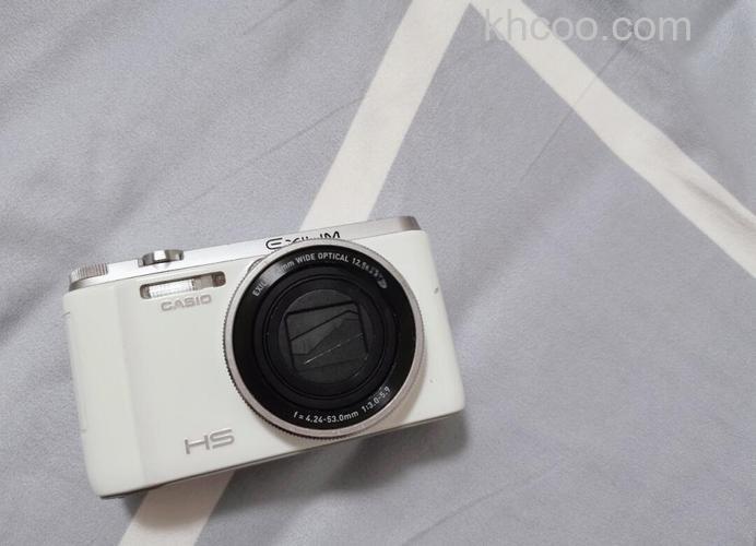 卡西欧zr1000和zr1500哪个好 从外观设计及机身设计来分析【图解】