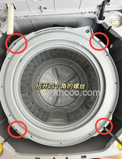 半自动洗衣机如何拆卸和清洗 半自动洗衣机拆卸和清洗的方法【详解】