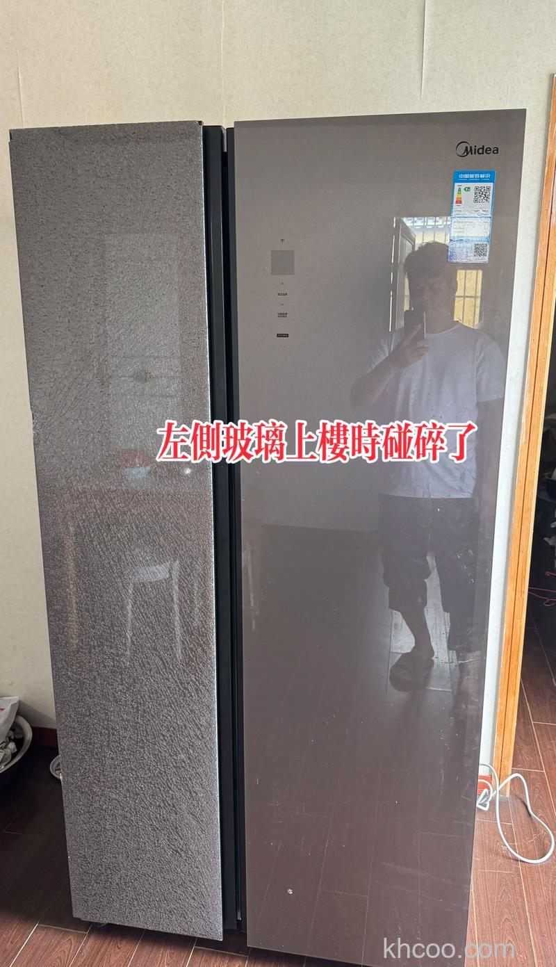 冰箱玻璃面板容易坏吗 玻璃面板是否容易损坏【详解】