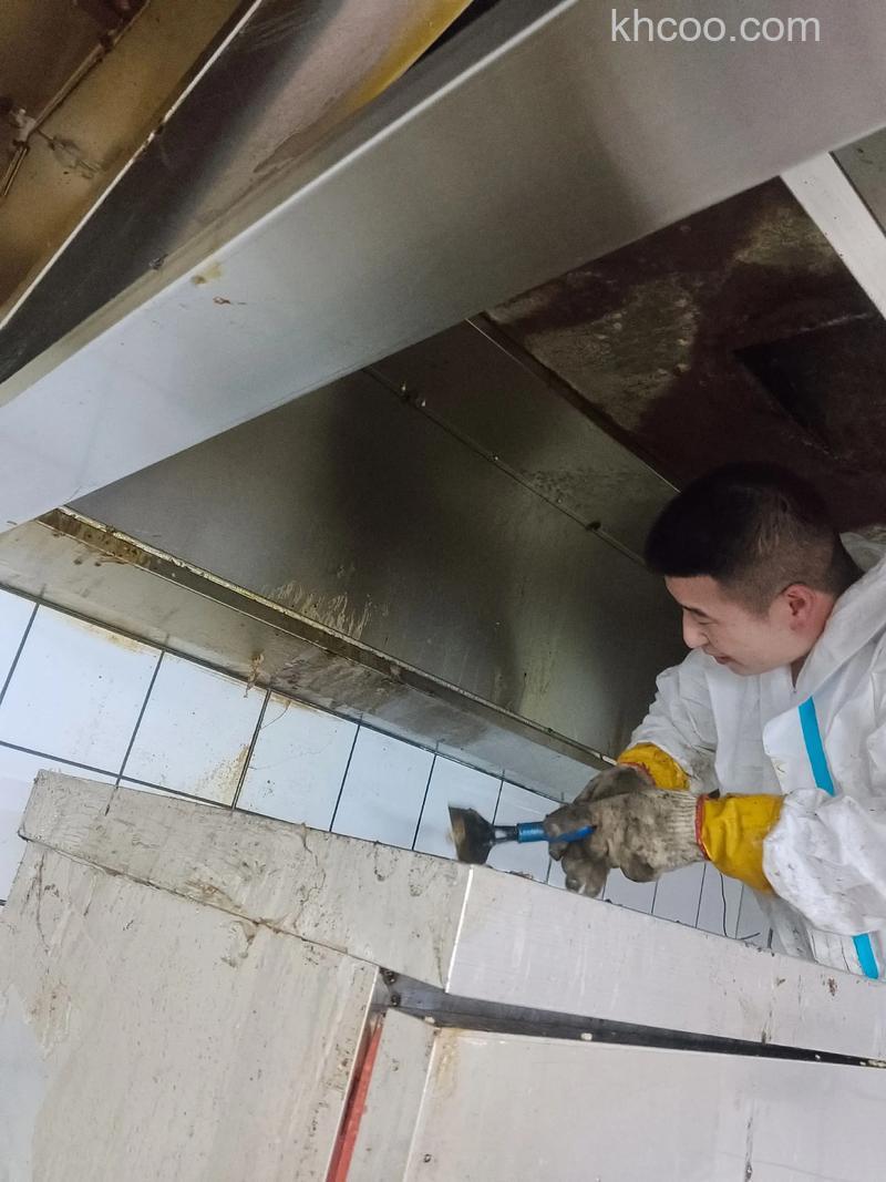 油烟净化器怎么清理 油烟净化器清洁方法及注意事项