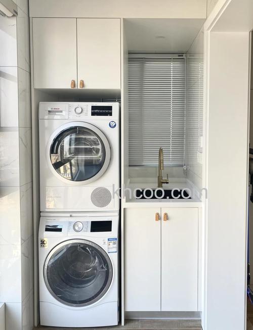 洗衣机烘干机叠放支架在哪里买 洗衣机烘干机叠放支架的选择技巧【详解】