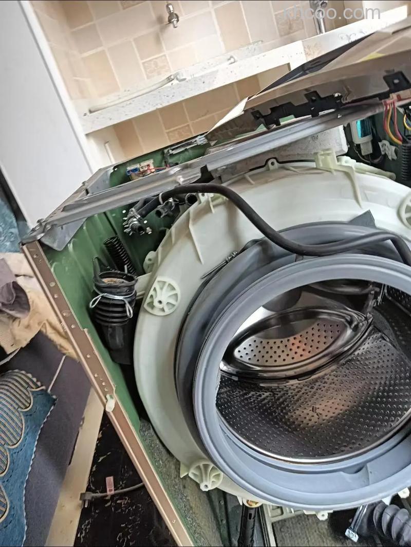 小天鹅滚筒洗衣机减震器怎么拆 小天鹅滚筒洗衣机减震器拆除方法【详解】