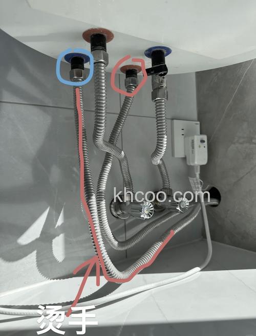 壁挂太阳能热水器介质管烫手怎么会回事 壁挂太阳能热水器介质管烫手原因及解决方法【详解】