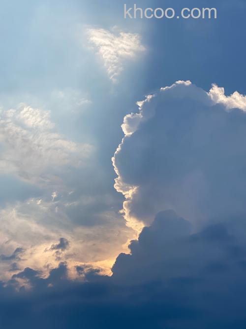 ps利用滤镜制作漂亮的云彩效果